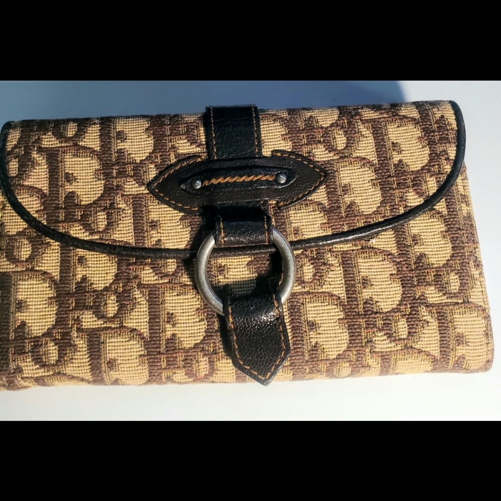 Dior Signature  trotter jacquard  canvas  trifold wallet 7x4  great condition